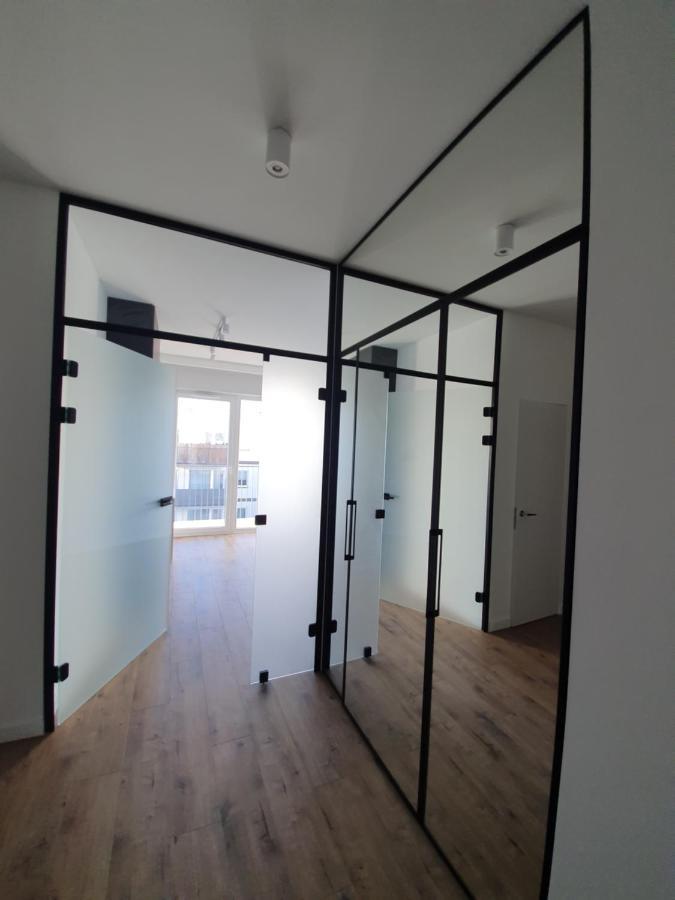 Home Apartament Metro Mlociny 97 바르샤바 외부 사진